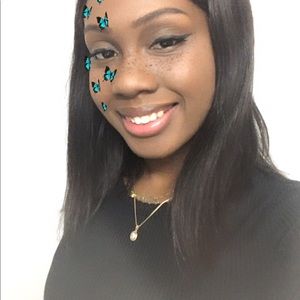 Meet your Posher, Avery